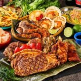 中之島公園バラ園内 “R”RIVERSIDE GRILL BEER GARDEN